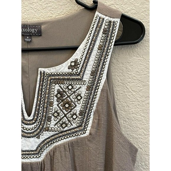 LUXOLOGY Sleeveless Shift Dress Size 8 Beige - Picture 3 of 12